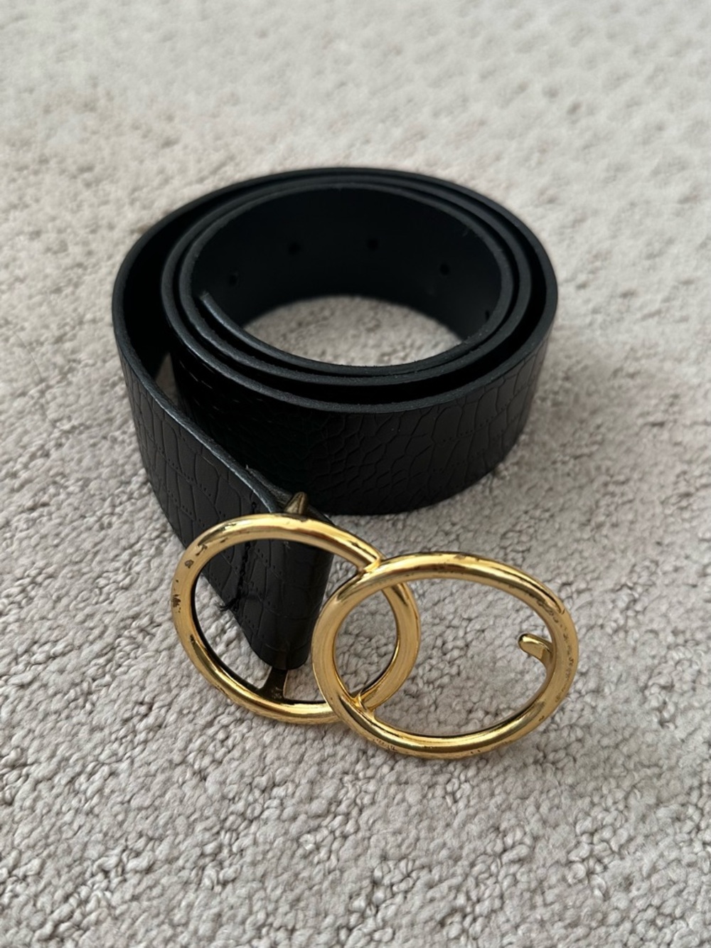 Aritzia Auxiliary Black Faux Croc Belt with Gold Double-Ring Buckle
